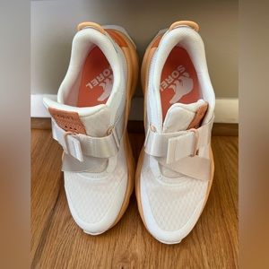 Sorel Kinetic RNEGD Strap Sneaker 9M